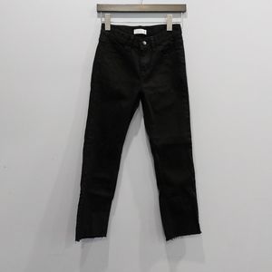 Oak and Fort Black Cropped Jeans